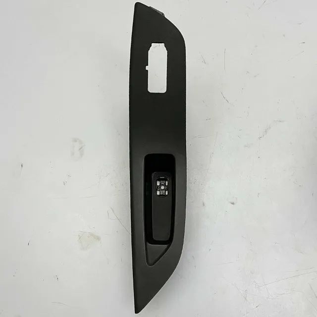 Moldura Dianteira Direita Botão Vidro Ford Ka 2015 2021 L E3b522896b - Foto 3