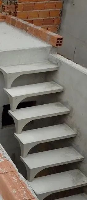 Escadas pre moldadas 