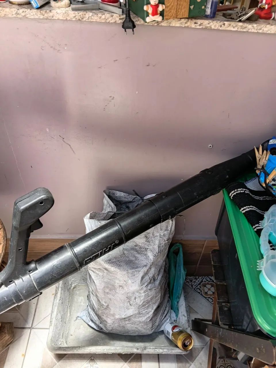 Soprador de folhas a gasolina STHIL BR 420 pouco usado - Foto 3