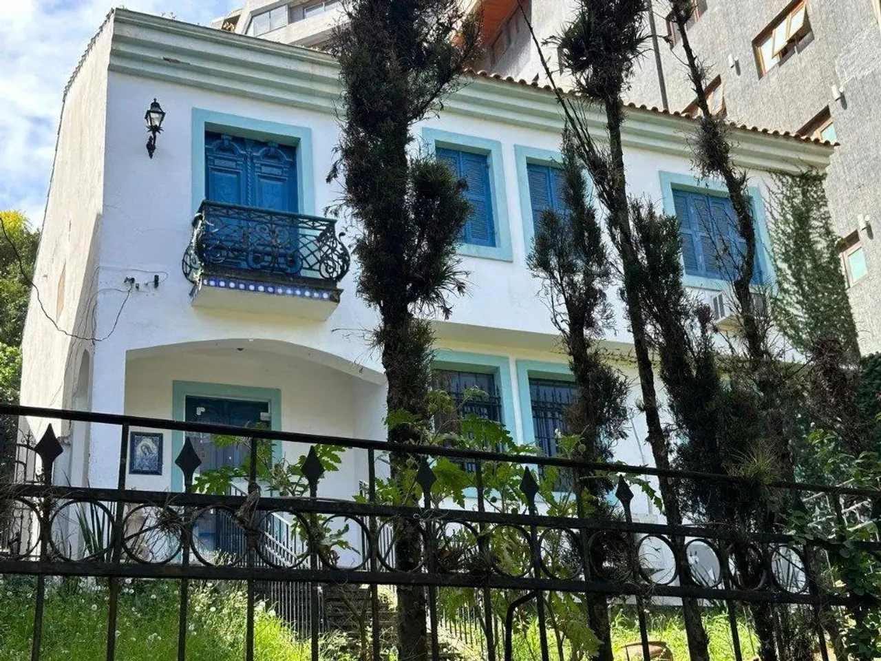 Casa colonial clássica para sua empresa! Ponto nobre e privilegiado. Conheça hj.