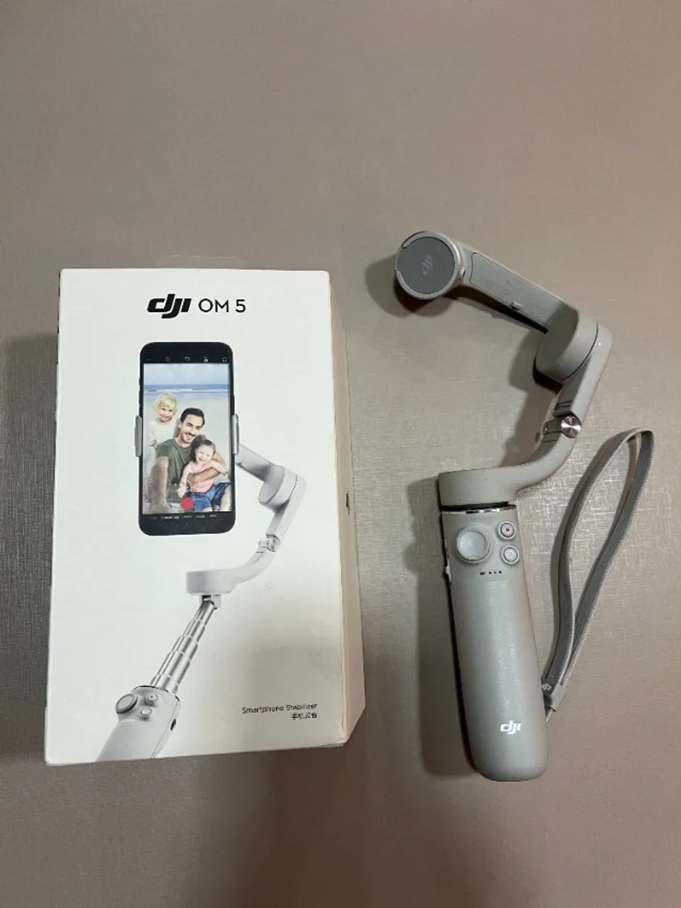 Estabilizador DJI Osmo Mobile 5