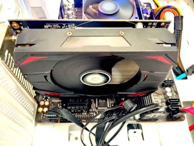 RX 550 4Gb PowerColor - Aceito Troca - Entrego/Envio - Foto 3