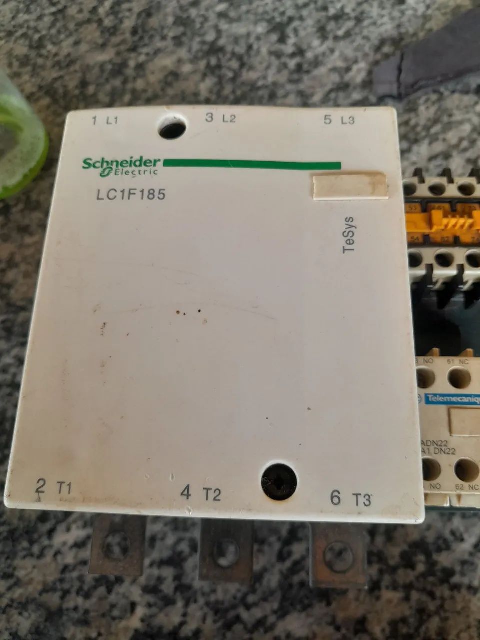 contator Schneider 