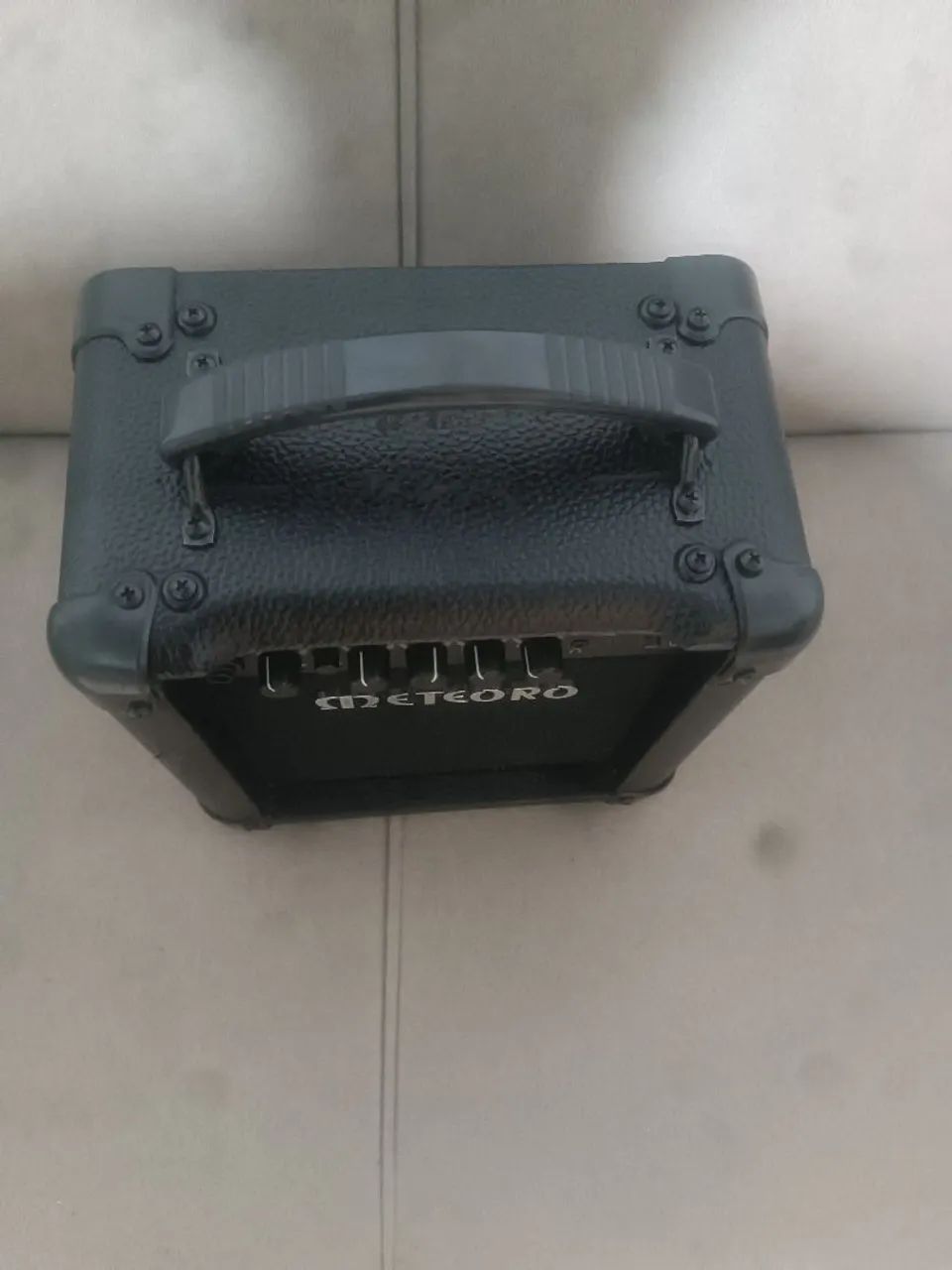 Amplificador para Guitarra Meteoro MG 10 - Foto 3