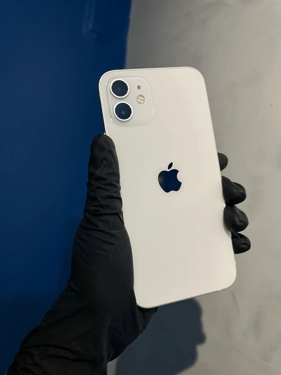 IPhone 12 64Gb - Branco Todo Original - Celulares e Smartphones