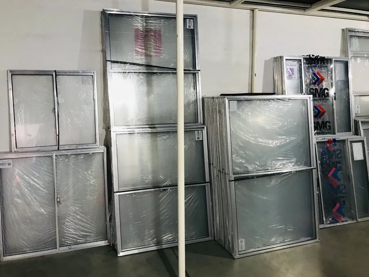 Janela alumínio linha Slim a partir de R$ 200,00 - Foto 4