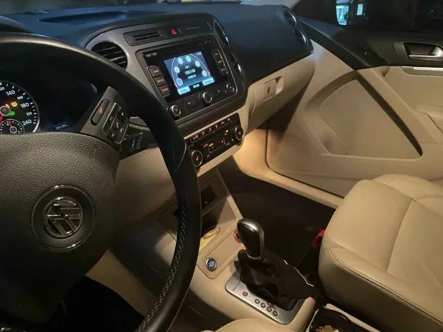 VENDO TIGUAN  2015 3º DONO- R$ 79.000,00 . NÃO ACEITO TROCA SOMENTE EM DINHEIRO - Foto 4