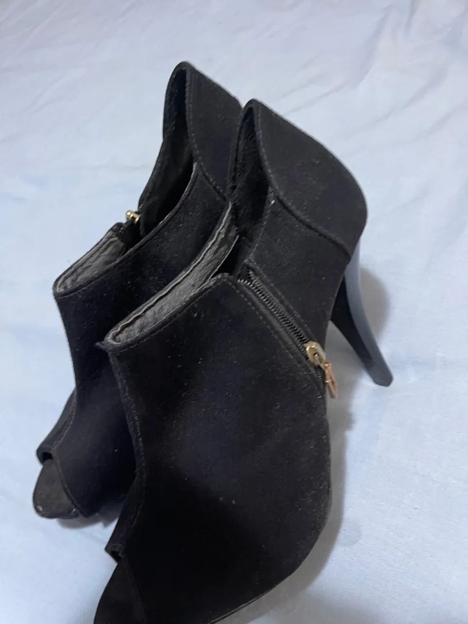 Bota  Peep Toe Preta camurça  - Foto 2