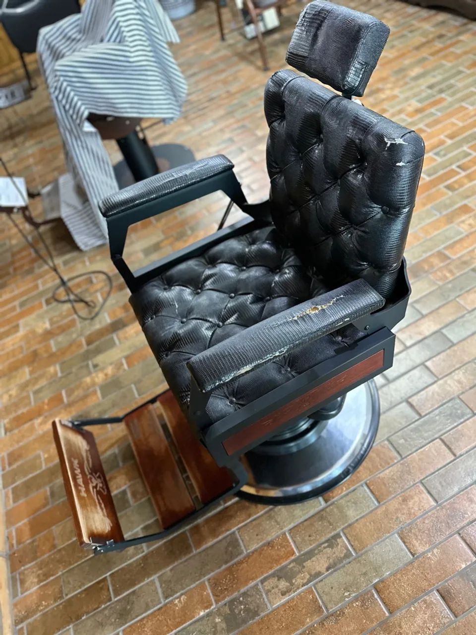 Cadeira de barbeiro  - Foto 2