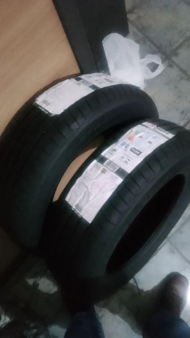 Vendo pneus aro 15 , 185/65  fastway , 399 um ou o s dóis por 700 - Foto 2