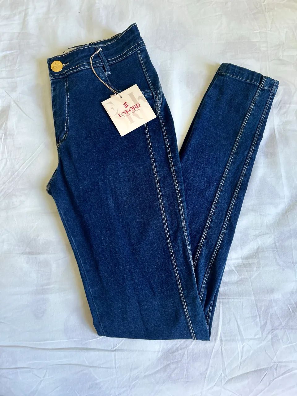 Calça jeans modelo feminina tam 44 - Foto 2