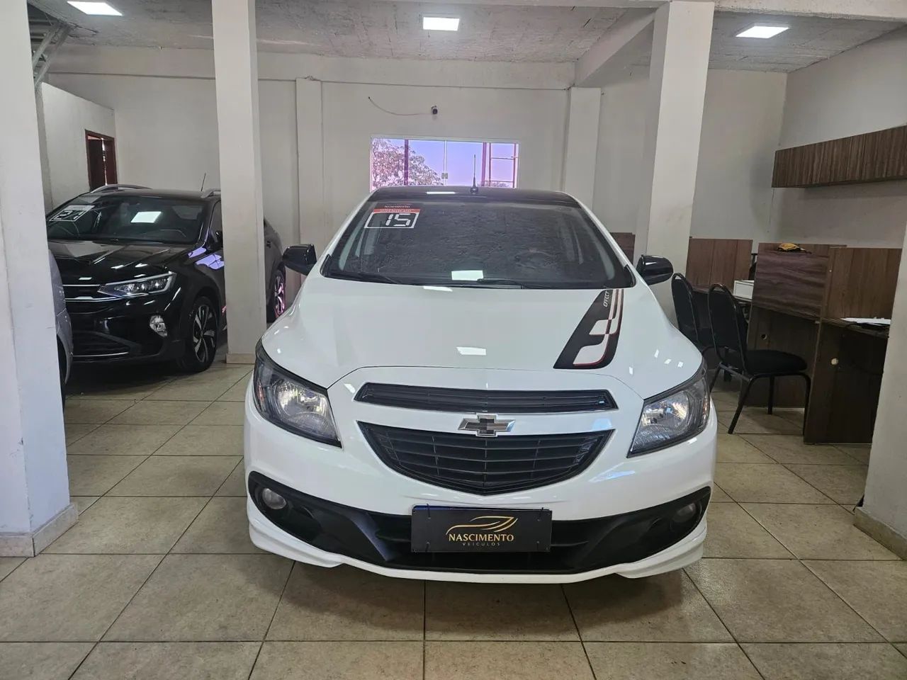 Chevrolet Onix ONIX HATCH EFFECT 1.4 8V F.Power 5p Mec. 2015