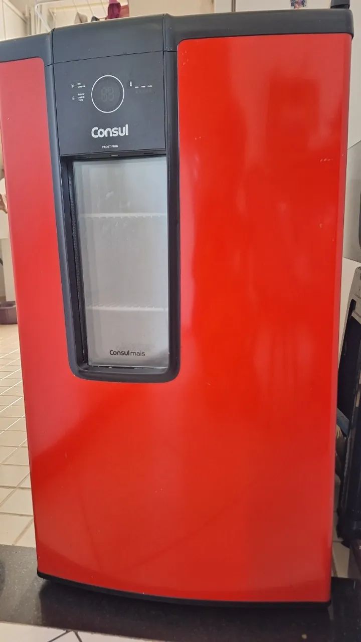 Cervejeira consul vermelha seminova