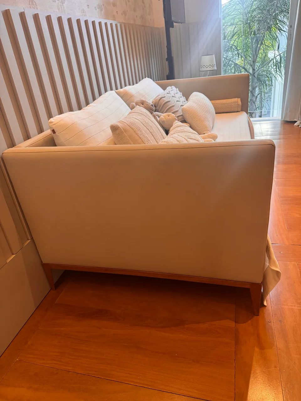Cama auxiliar quarto de bebê! Com colchão de solteiro e capa em couro! - Foto 4