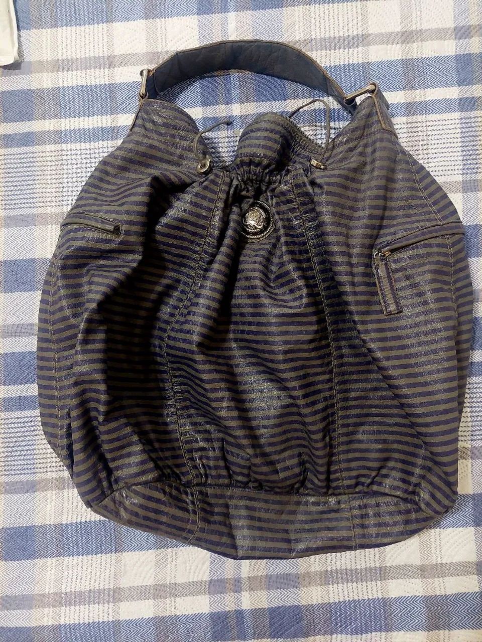 Carmim,  bolsa de couro original  - Foto 2