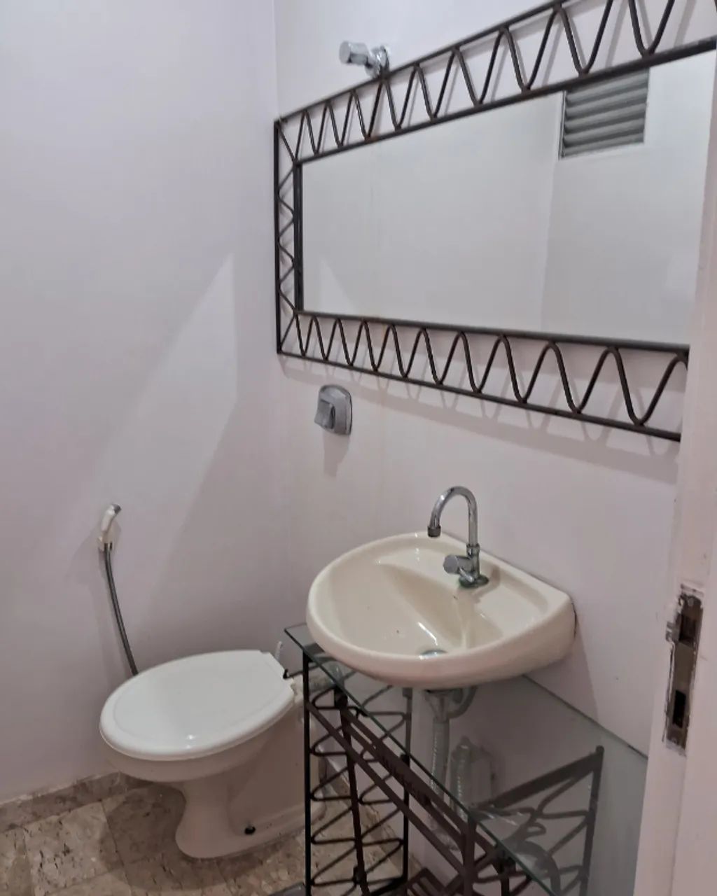 Apartamento com 3 quartos, sendo 2 suítes 132m² no Umarizal. - Foto 4