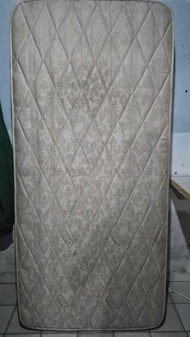 CAMA SOLTEIRO MOLAS
