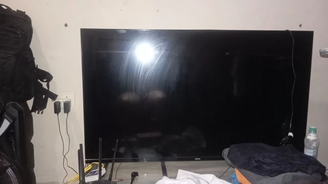 Vendo tv 50 polegadas saindo somente o som 