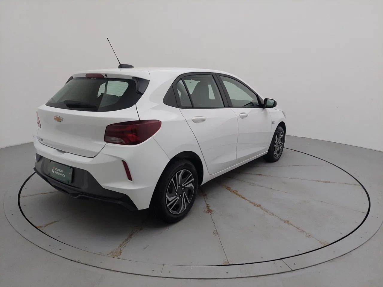 Chevrolet Onix Hatch 1.0 12V Flex Mec. 4P, foto 5 de 18
