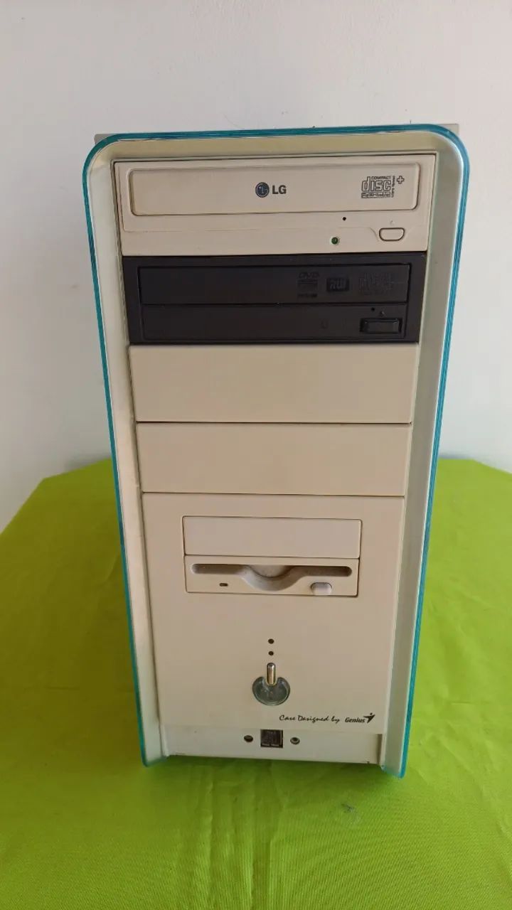 Gabinetes usados  - Foto 3