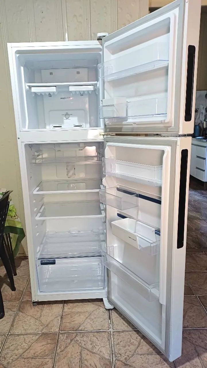 REFRIGERADOR ELECTROLUX 390LTS. - Foto 3