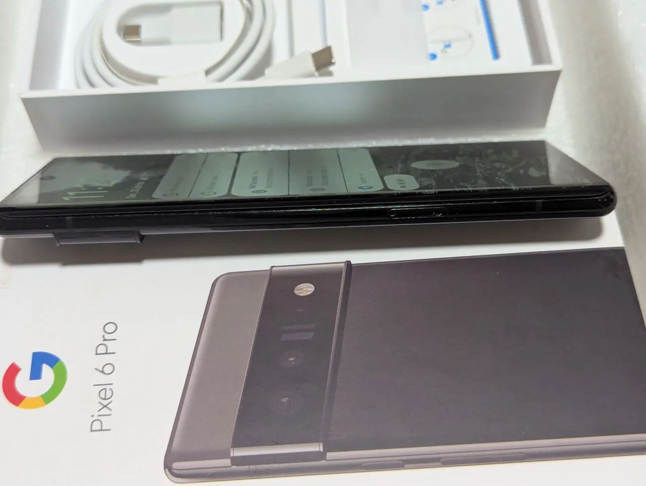 Celular Google Pixel 6 pro 128gb stormy Black com detalhe