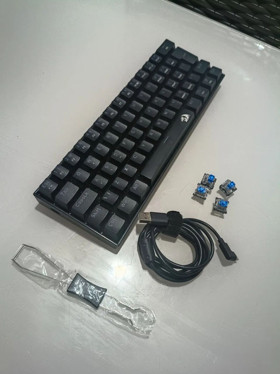 Teclado Redragon Lakshmi 60% - Foto 2