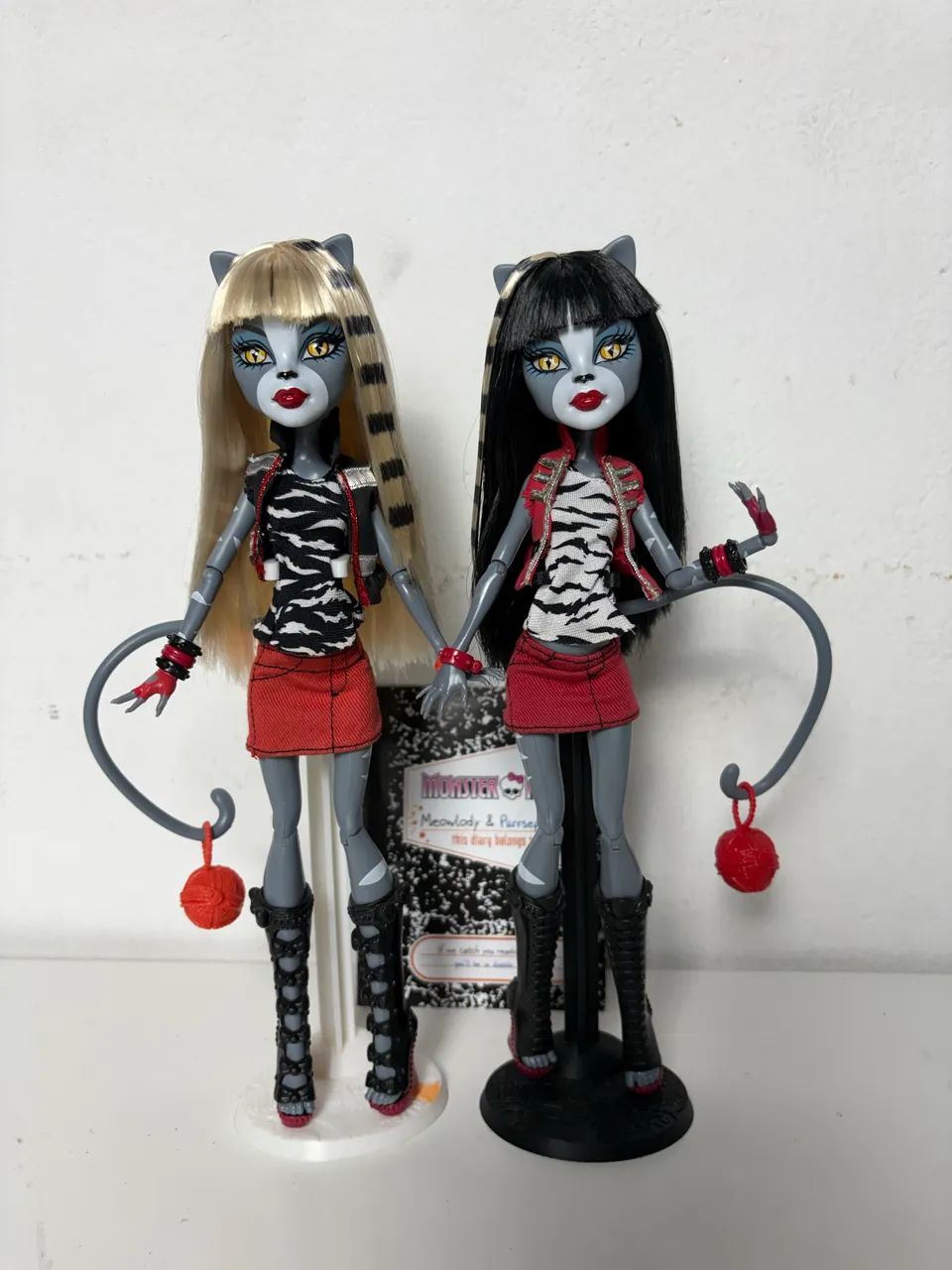 Bonecas Monster High Werecats Gêmeas Básicas 