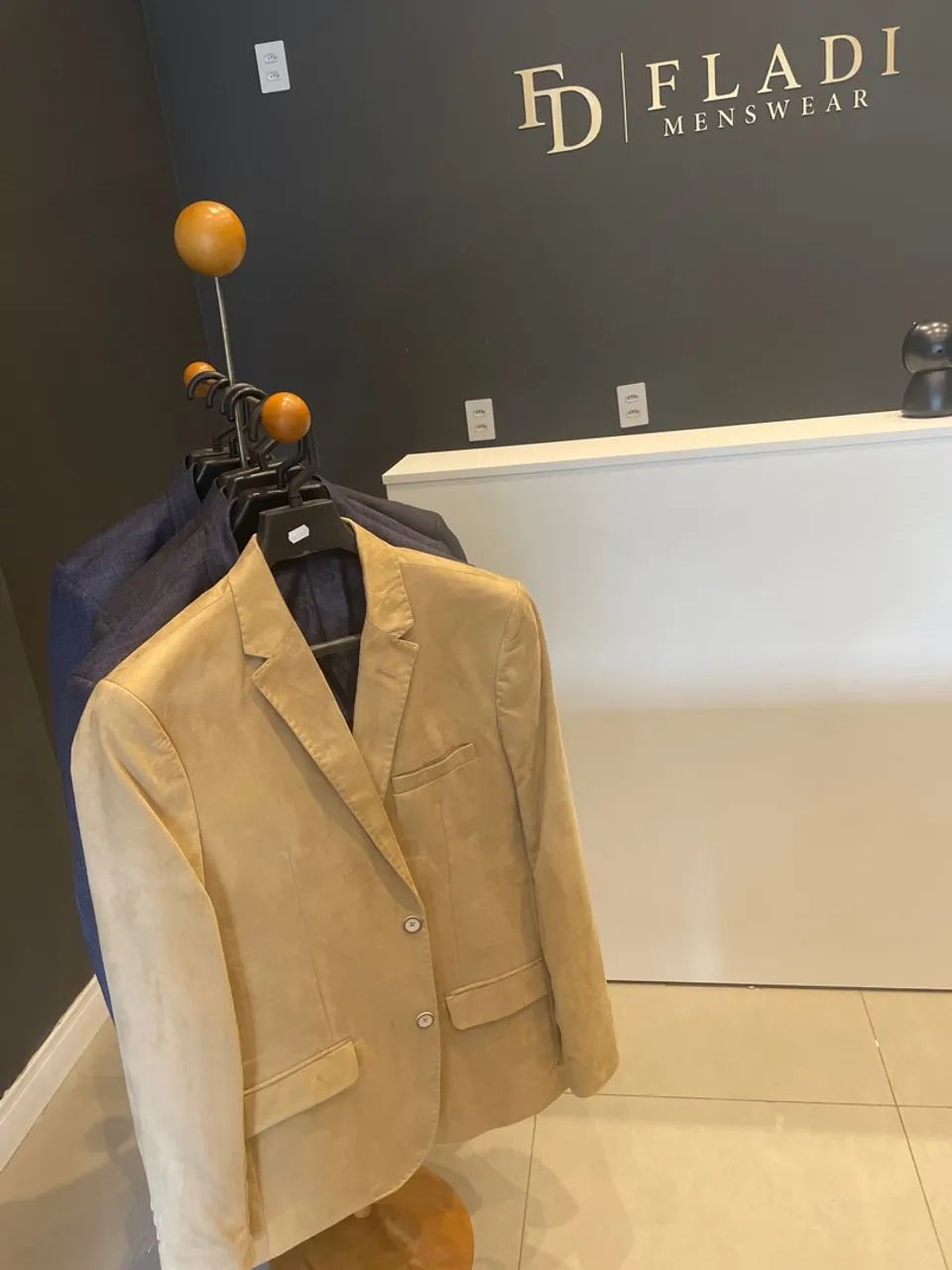 Blazer camurça elegante  - Foto 2