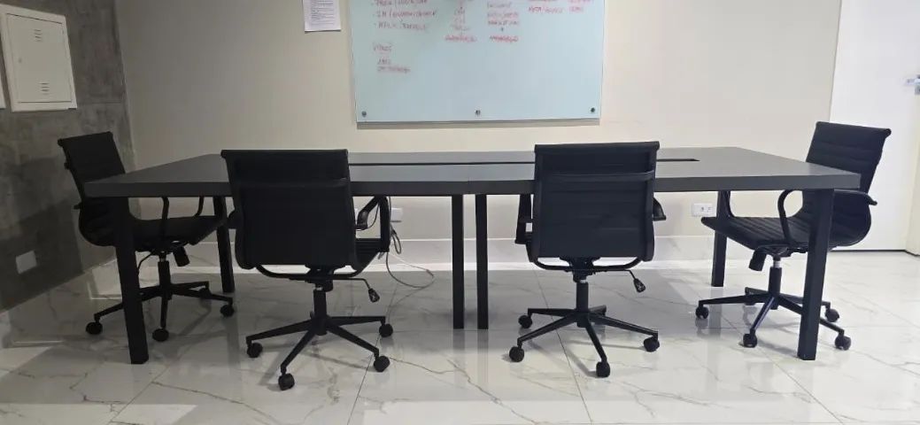 Mesa grande de escritório