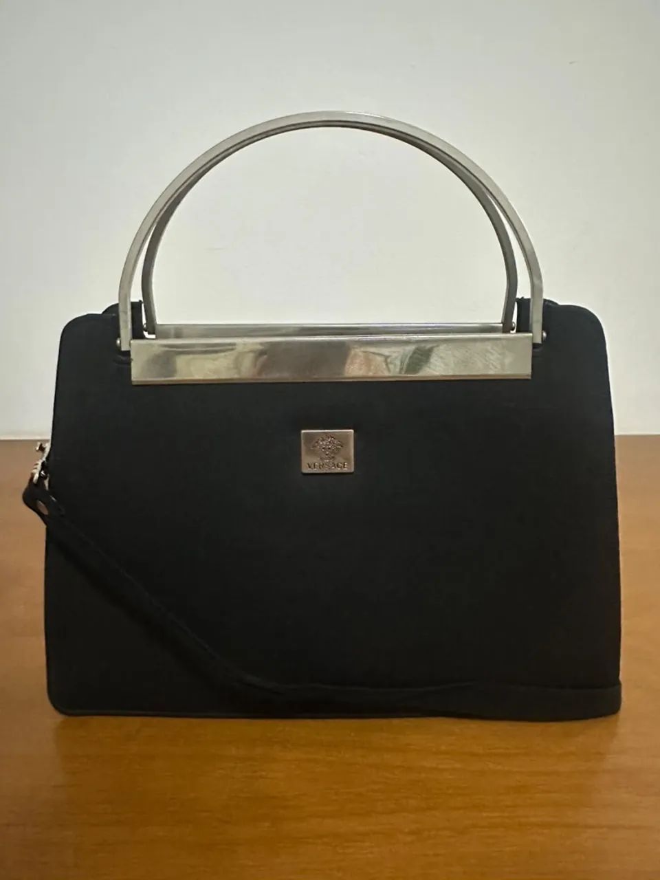 Bolsa Versace preta 