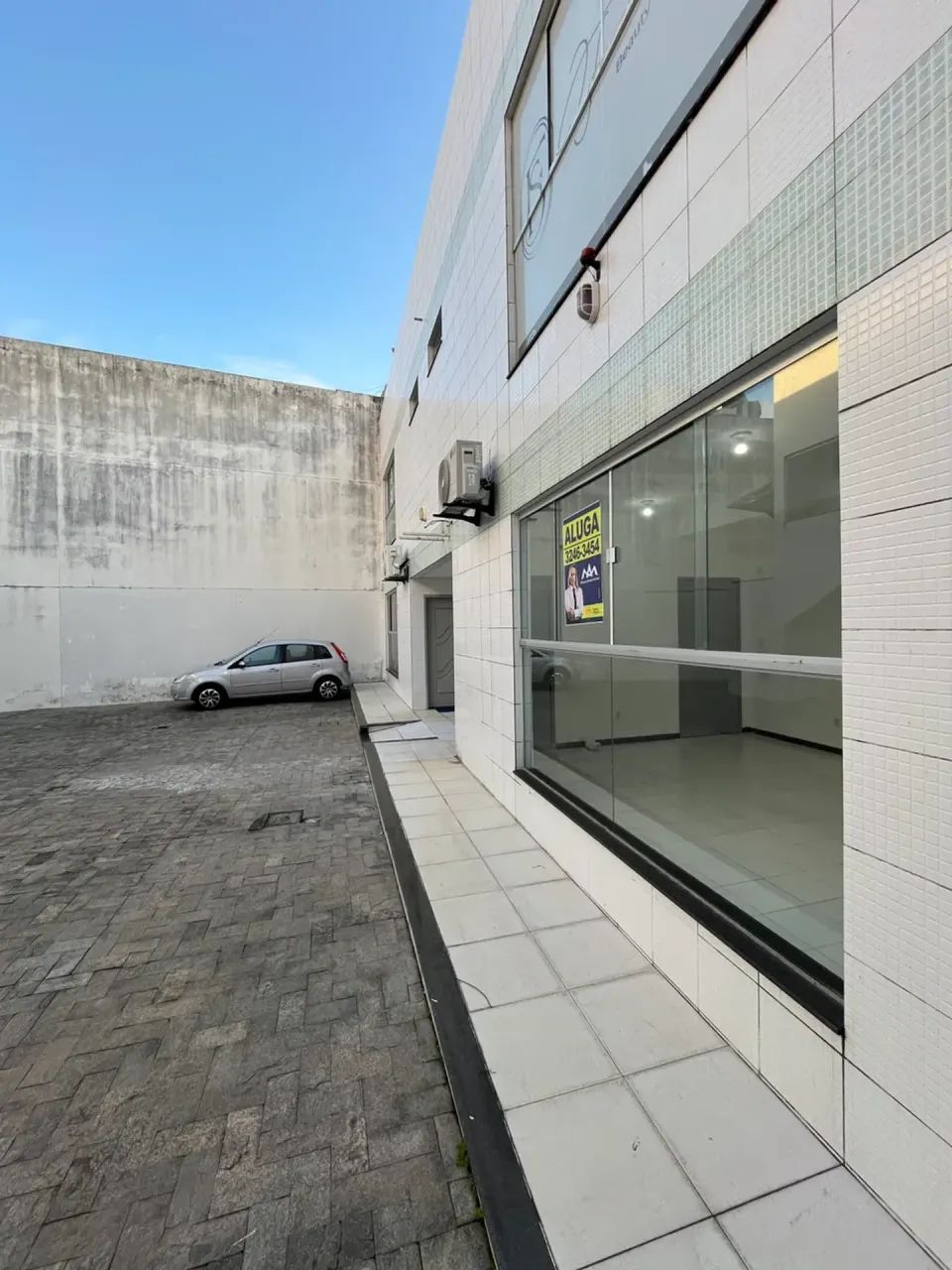Sala para alugar na Galeria Silmar, bairro Salgado Filho - Foto 4