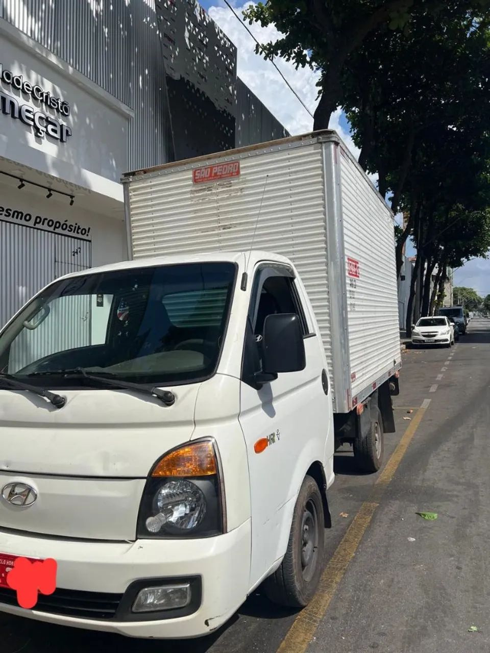 Hyundai HR 2020 com Baú carga seca
