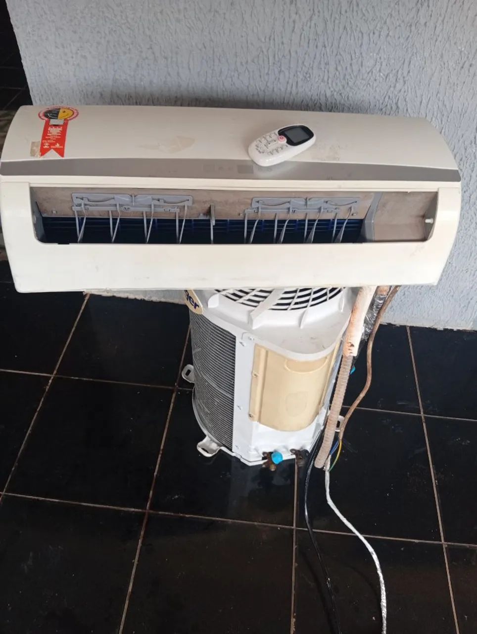 Vendo ar condicionado instalado 
