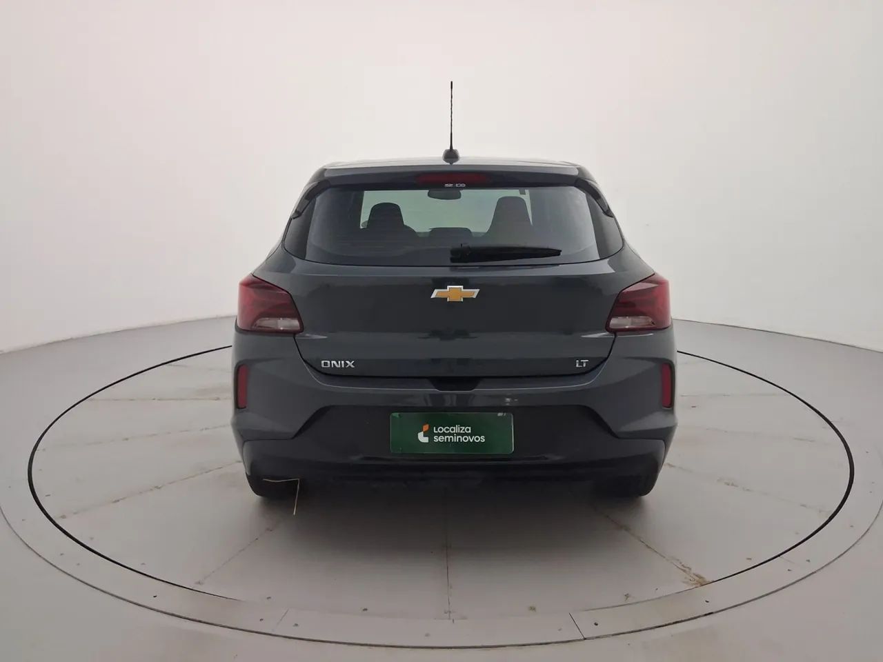 Chevrolet Onix Hatch LT 1.0 12V Flex Mec. 4P, foto 4 de 18
