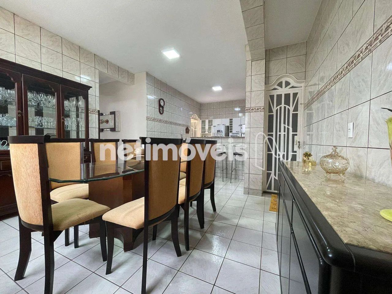 SOBRADO NA QE 44 CONJUNTO E - ESTUDA PERMUTA - Foto 4