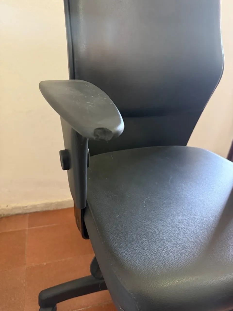 Cadeira de escritório  - Foto 4