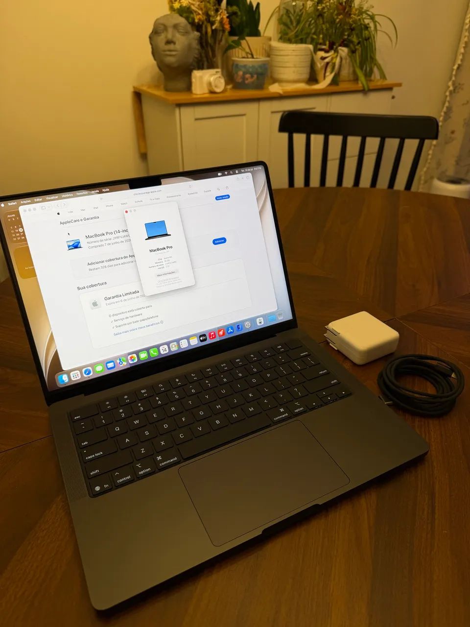 MacBook Pro 14 Apple M5 16GB 1TB SSD - Notebooks - Morro das