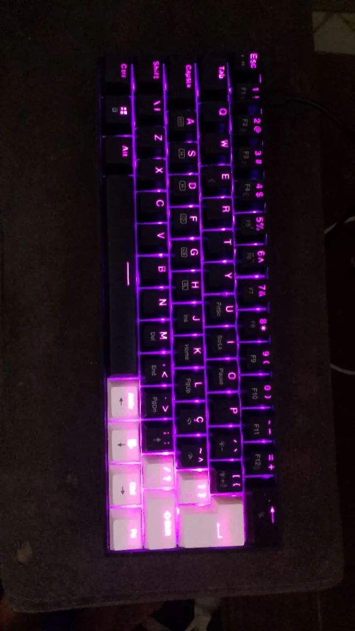 Vendo esse teclado tk61 em perfeito estado totalmente novo - Foto 3