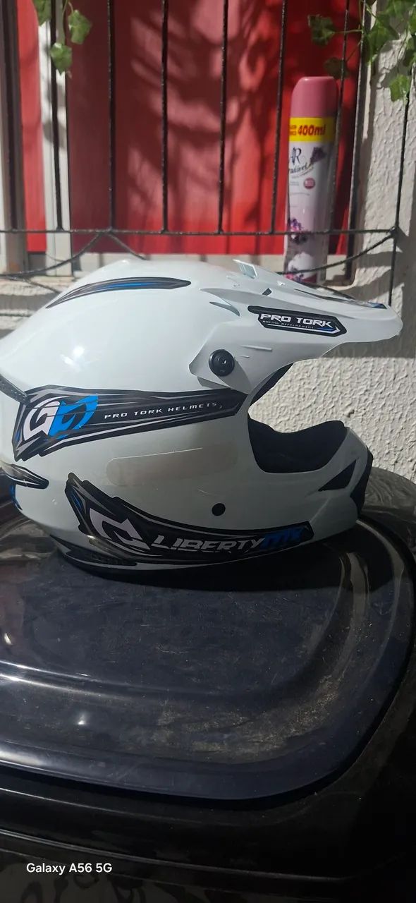 Capacete pro torik novo, ta na caixa ainda - Foto 4