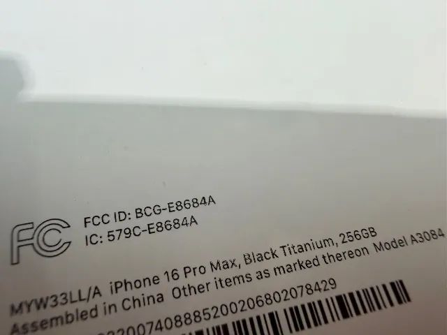 iPhone 16 pro max 256 GB - Foto 5