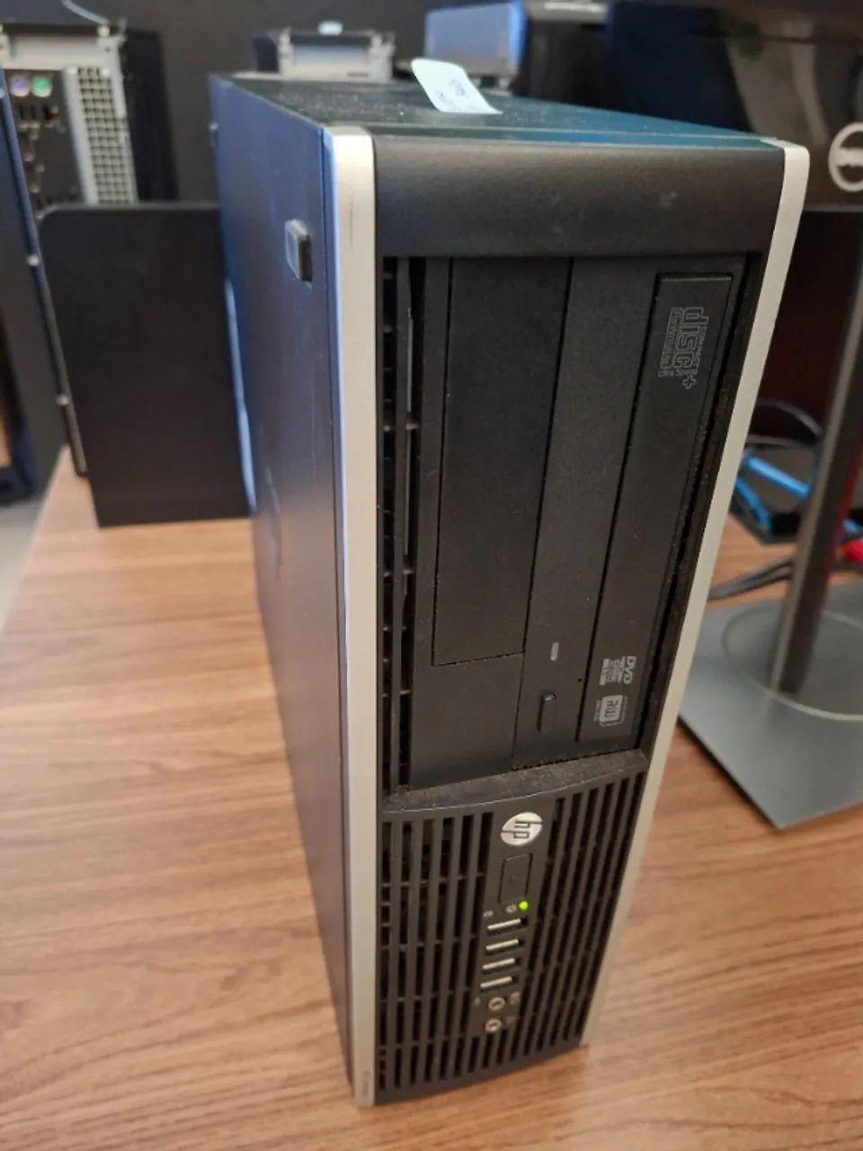 Computador Desktop HP Compaq Elite 8300 SFF