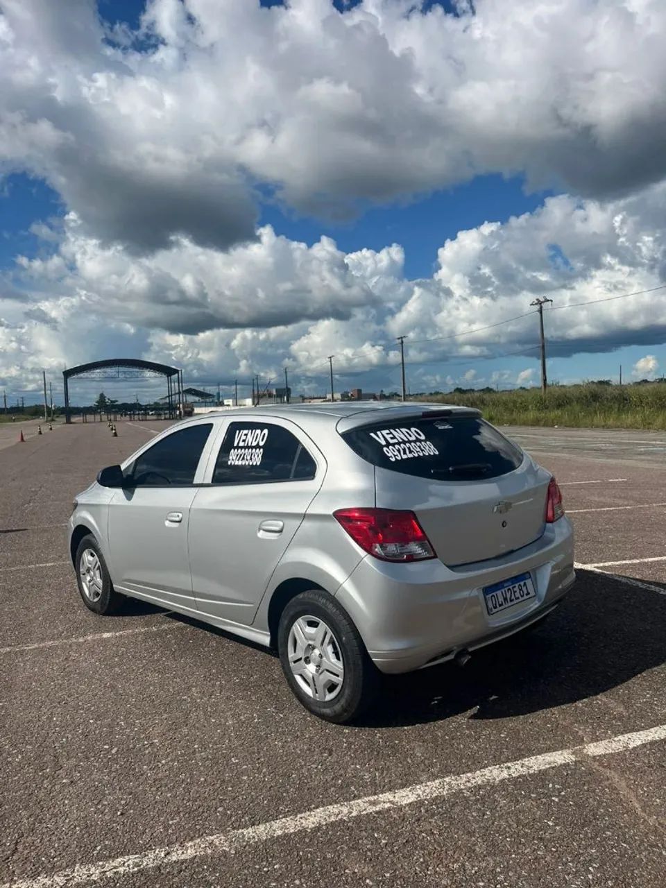 Chevrolet Onix Hatch LT 1.0 8V Flex Power Mec. 4P 2016