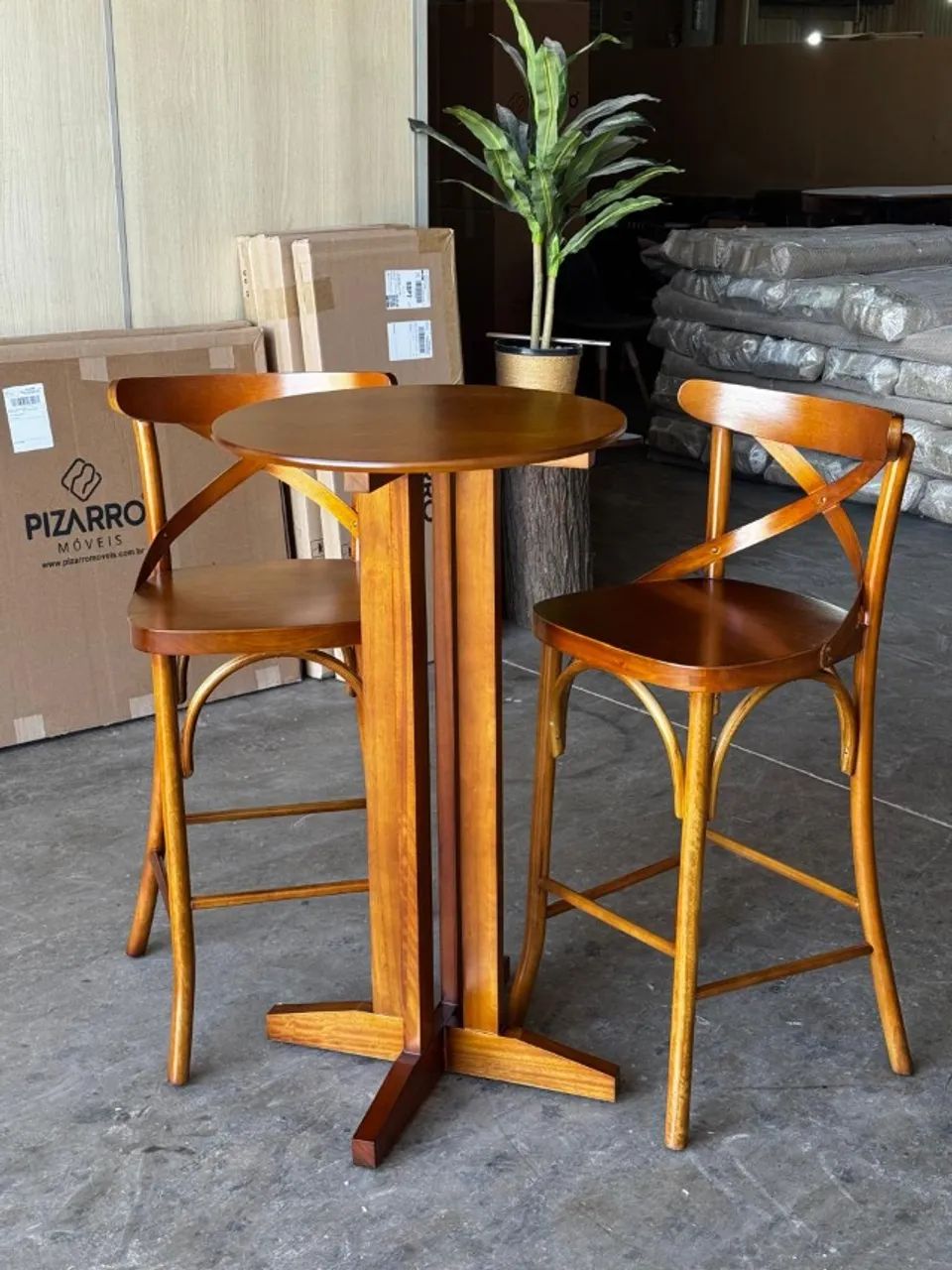 Conjunto Mesa Bistrô com 02 banquetas