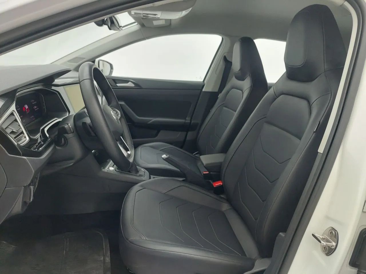 Volkswagen Polo Highline 170 TSI 1.0 Flex 12V Aut., foto 16 de 18