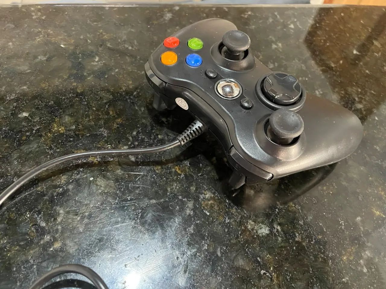 Controle de Xbox 360 (com cabo)