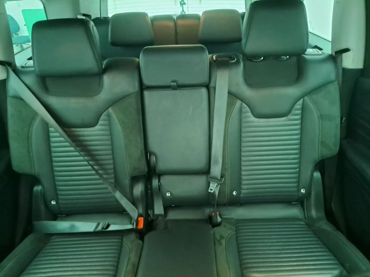 Jeep Commander Limited T270 1.3 TB Flex Aut., foto 18 de 18