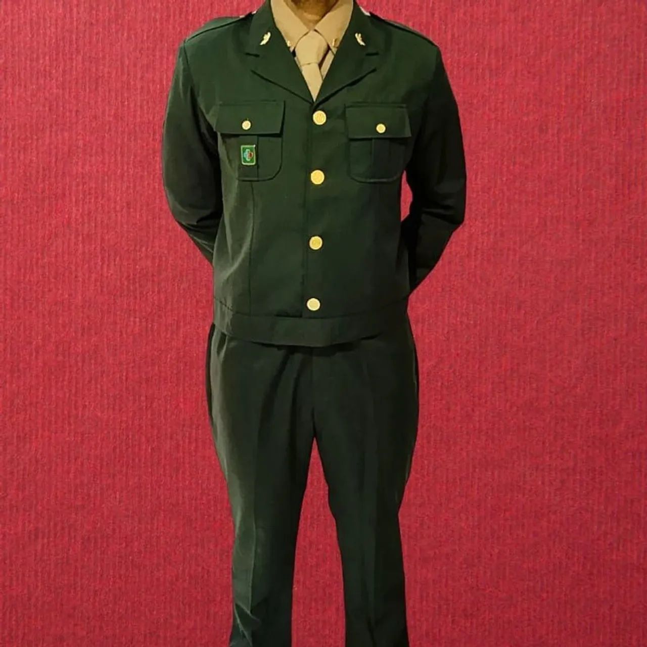 Conjunto Uniforme de Passeio Exército - 5º e 6° Uniforme, Túnica e Blusão - Foto 2