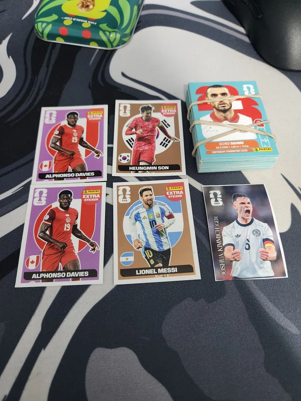 4 legends Album Copa 2026 Extra sticker