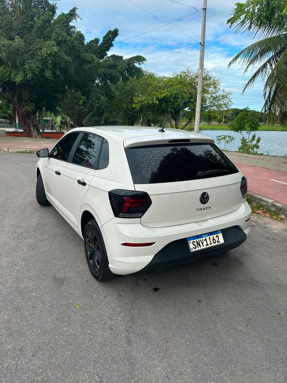 Volkswagen Polo Polo Track 1.0 Flex 12V 5p 2024